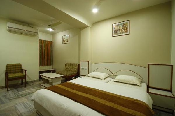Hotel Good Night